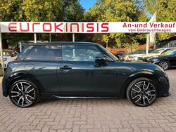 Grau Gebraucht 2024 Mini John Cooper Works Kleinwagen | 39.500 € (Etwas zu teuer)