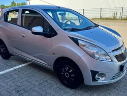 Silber Gebraucht 2010 Chevrolet Spark Kleinwagen | 2.250 € (Fairer Preis)