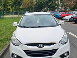 Weiß Gebraucht 2013 Hyundai ix35 Trend SUV | 6.800 € (Fairer Preis)