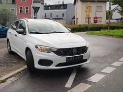 Weiß Gebraucht 2017 Fiat Tipo Pop Kombi | 6.190 € (Fairer Preis)