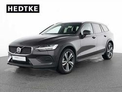 Gebraucht 2023 Volvo V60 CC Kombi | 42.550 € (Teuer)