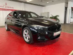 Black sapphire metallic Gebraucht 2020 BMW 320 M Sport Limousine | 23.490 € (Superpreis)