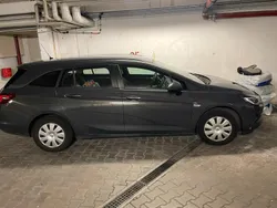 Grau Gebraucht 2016 Opel Astra Kombi | 5.000 € (Fairer Preis)