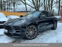 Tiefschwarz metallic (metallic) Gebraucht 2019 Porsche Macan SUV | 41.990 € (Guter Preis)