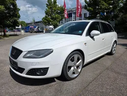 Weiß Gebraucht 2013 Seat Exeo Sport Limousine | 5.990 € (Fairer Preis)