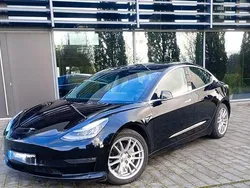 Schwarz Gebraucht 2019 Tesla Model 3 Limousine | 17.900 € (Fairer Preis)