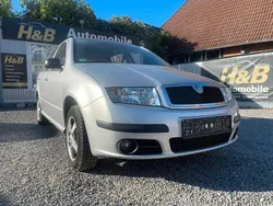 Silber Gebraucht 2006 Skoda Fabia Classic Kombi | 790 € (Guter Preis)