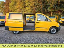Gelb Gebraucht 2011 Mercedes Vito Van | 13.911 €
