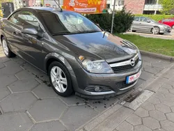 Grau Gebraucht 2009 Opel Astra Cabriolet Edition Cabrio | 6.999 € (Teuer)
