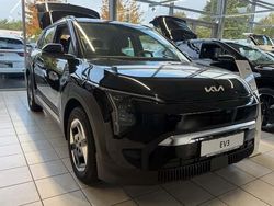 Schwarz Neu 2025 Kia EV3 4 SUV | 42.990 € (Etwas zu teuer)