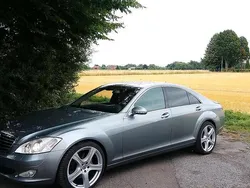Grau Gebraucht 2006 Mercedes S320 Limousine | 12.700 € (Teuer)