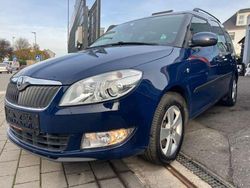 Blau Gebraucht 2015 Skoda Roomster Fresh Van / Kleinbus | 5.990 € (Guter Preis)