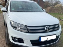 Weiß Gebraucht 2016 VW Tiguan Trendline SUV | 12.600 € (Superpreis)