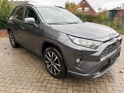 Grau Gebraucht 2021 Toyota RAV4 Team SUV | 17.731 € (Fairer Preis)