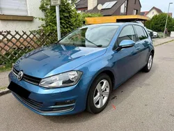 Blau Gebraucht 2013 VW Golf VII Comfortline Kleinwagen | 6.950 € (Fairer Preis)