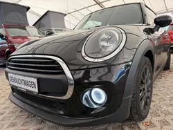 Schwarz Gebraucht 2020 Mini ONE Kleinwagen | 12.890 € (Fairer Preis)