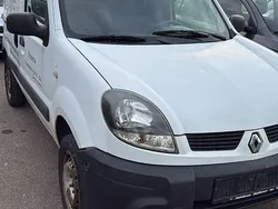 Weiß Gebraucht 2005 Renault Kangoo Privilege Van / Kleinbus | 1.499 € (Fairer Preis)
