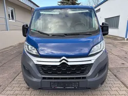 Blau Gebraucht 2017 Citroën Jumper Van / Kleinbus | 12.890 €