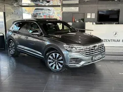Grau Gebraucht 2021 VW Touareg Elegance SUV | 42.900 € (Guter Preis)
