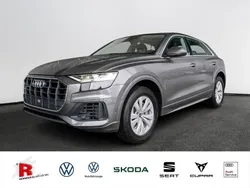 Grau Gebraucht 2021 Audi Q8 Basis SUV | 59.979 € (Superpreis)