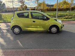 Grün Gebraucht 2013 Chevrolet Spark Kleinwagen | 2.350 € (Fairer Preis)