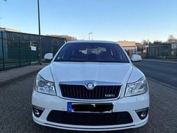 Weiß Gebraucht 2009 Skoda Octavia RS Kombi | 3.550 €