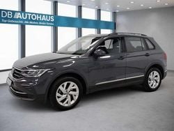 Grau Gebraucht 2023 VW Tiguan Life SUV | 31.950 € (Guter Preis)