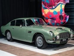 Grün Gebraucht 1967 Aston Martin DB6 | 419.980 €