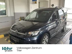 Blau Gebraucht 2023 VW Caddy Maxi Life Van / Kleinbus | 31.480 € (Superpreis)