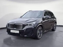 Schwarz Gebraucht 2023 BMW iX1 M Sport SUV | 40.860 € (Guter Preis)