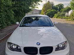 Weiß Gebraucht 2009 BMW 116 Kleinwagen | 5.800 € (Etwas zu teuer)
