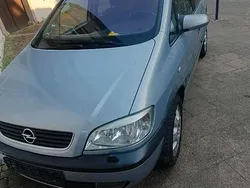 Blau Gebraucht 2002 Opel Zafira Van / Kleinbus | 750 € (Superpreis)