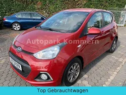 Rot Gebraucht 2015 Hyundai i10 YES! Kleinwagen | 8.499 € (Fairer Preis)
