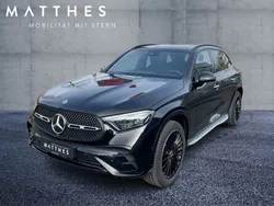 Ung schwarz unilack Gebraucht 2024 Mercedes GLC300e AMG SUV | 67.771 € (Fairer Preis)