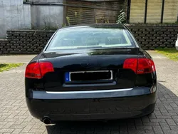 Schwarz Gebraucht 2006 Audi A4 Limousine | 3.200 € (Guter Preis)