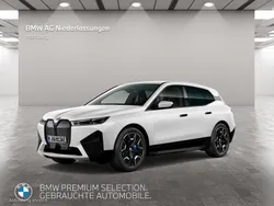 Weiß Gebraucht 2023 BMW iX Sport Line SUV | 57.908 € (Teuer)
