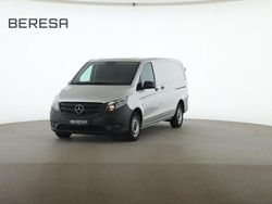 Silber Gebraucht 2021 Mercedes Vito Van | 22.586 €