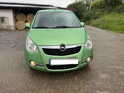 Grün Gebraucht 2009 Opel Agila Edition Kleinwagen | 3.699 € (Fairer Preis)
