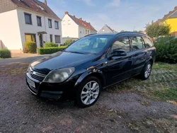 Schwarz Gebraucht 2008 Opel Astra Kombi | 2.500 € (Teuer)