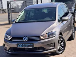 Grau Gebraucht 2016 VW Golf Sportsvan Allstar Van / Kleinbus | 13.900 € (Fairer Preis)