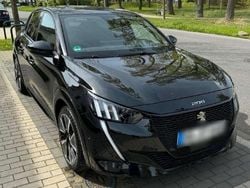 Schwarz Gebraucht 2022 Peugeot 208 GT Kleinwagen | 17.300 € (Fairer Preis)