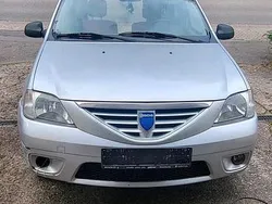 Grau Gebraucht 2007 Dacia Logan Limousine | 600 € (Superpreis)
