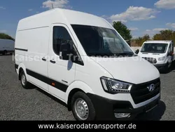 Weiss Gebraucht 2019 Hyundai H 350 Van | 24.900 €
