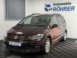 Rot Gebraucht 2017 VW Touran Business Van / Kleinbus | 15.990 € (Fairer Preis)