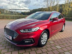 Rot Gebraucht 2019 Ford Mondeo Kombi | 15.999 € (Guter Preis)