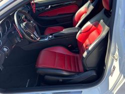 Weiß Gebraucht 2012 Mercedes C350 Coupé | 20.400 €