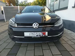 Uranograu/cinza urano Gebraucht 2019 VW Golf VII Comfortline Kombi | 16.999 € (Etwas zu teuer)