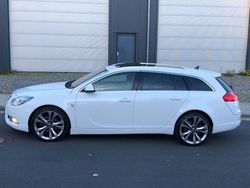 Weiß Gebraucht 2012 Opel Insignia OPC Kombi | 7.900 € (Teuer)