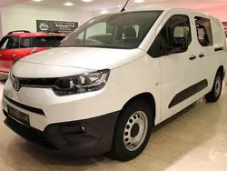 Weiß Gebraucht 2022 Toyota Proace City Van | 18.450 € (Etwas zu teuer)