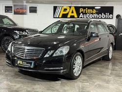 Schwarz Gebraucht 2012 Mercedes E200 Kombi | 7.999 € (Superpreis)